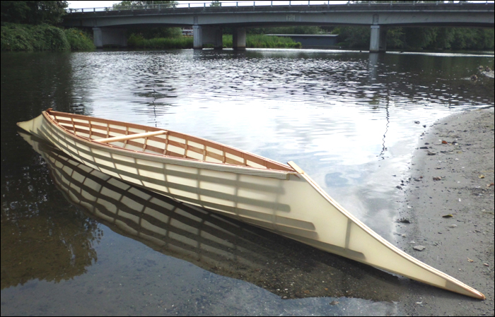 sturgeon nosed canoe image